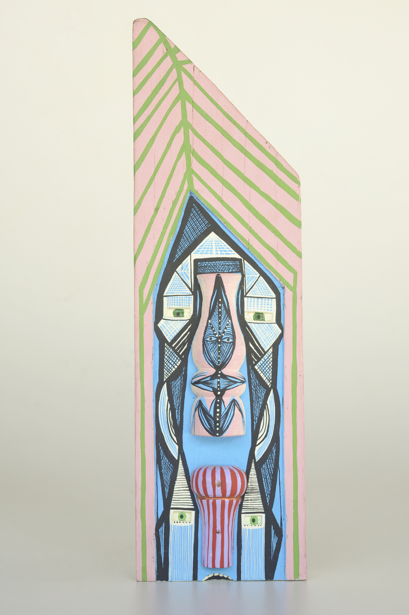 Escultura - Totem "Olhos ocultos" em Madeira